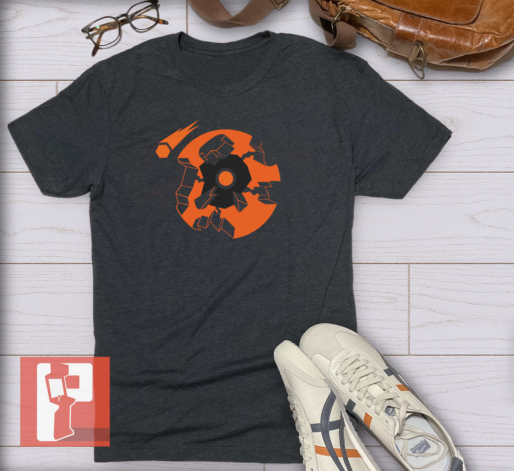 Outer Wilds Inspired Tshirt - Dark Bramble Silhouette